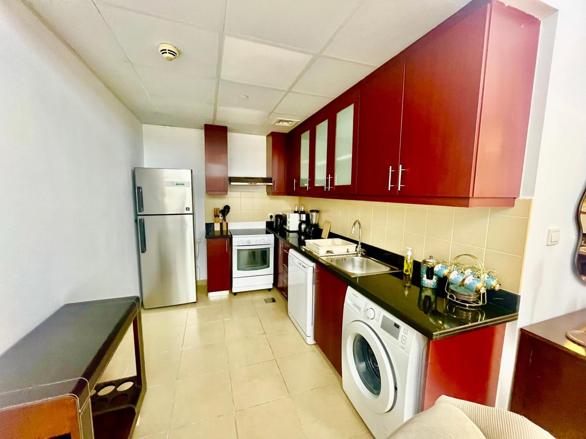 One Bedroom Apartment Available In Front Of Marina Beach Dubai Exteriör bild